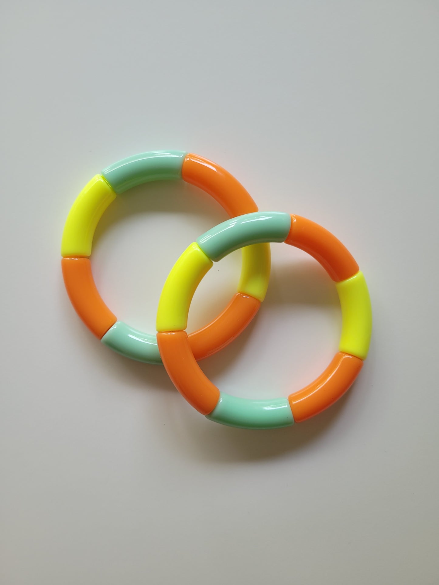Vrolijke armbanden kleurenset 1