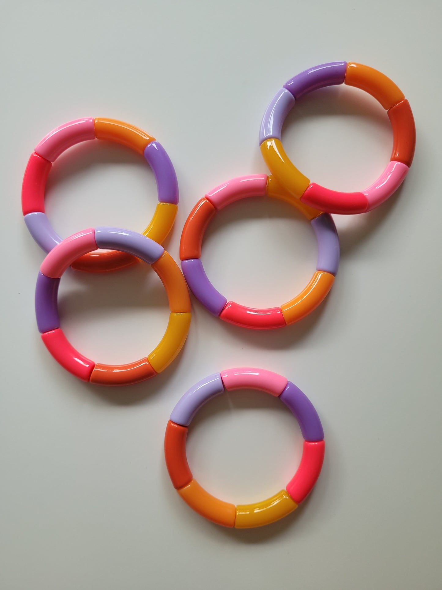 Vrolijke armbanden kleurenset 2