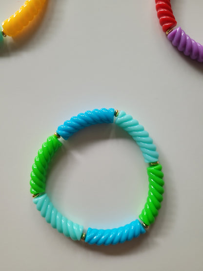 Ribbelarmbandjes met klein goud