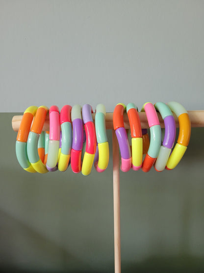 Vrolijke armbanden kleurenset 1